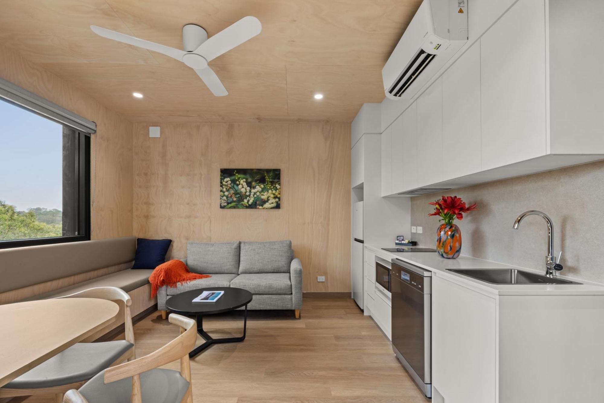 Discovery Parks - Lane Cove Sydney Room photo